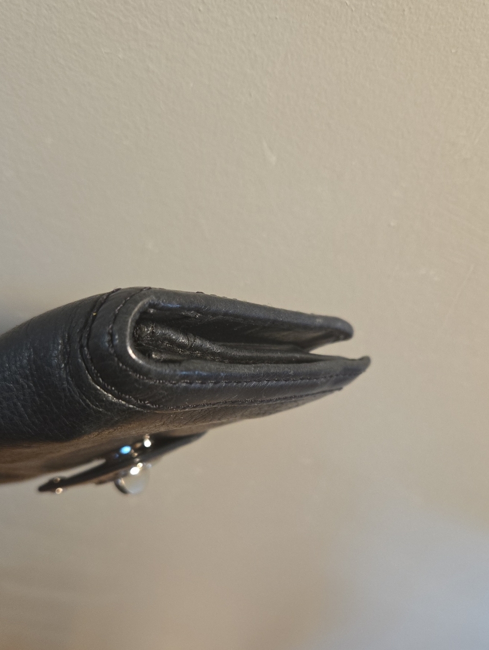 Marc by Marc Jacobs Black Leather Wallet - Picture 5 of 14